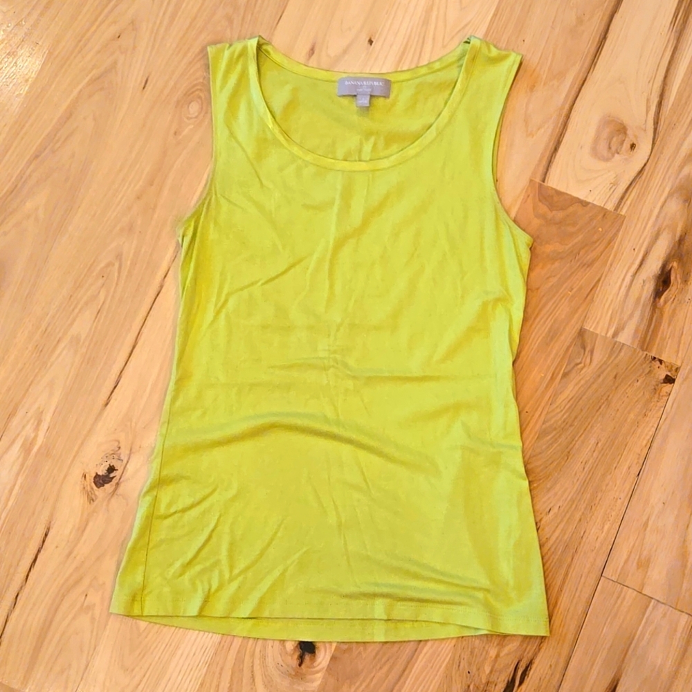 Banana Republic dressy tank
